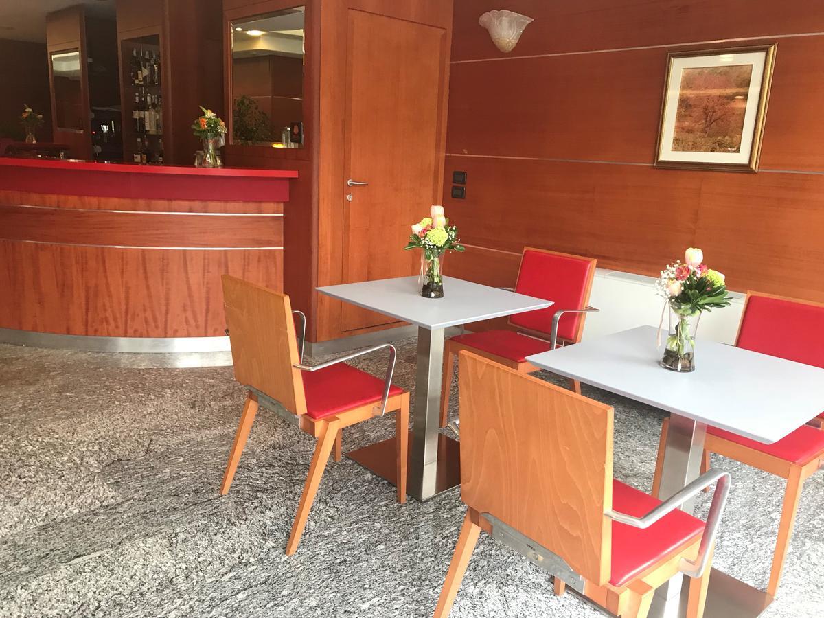 Domus Grand Hotel Ренде Екстер'єр фото
